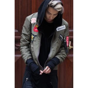 CAZADORA BOMBER SIXTH JUNE PATCH